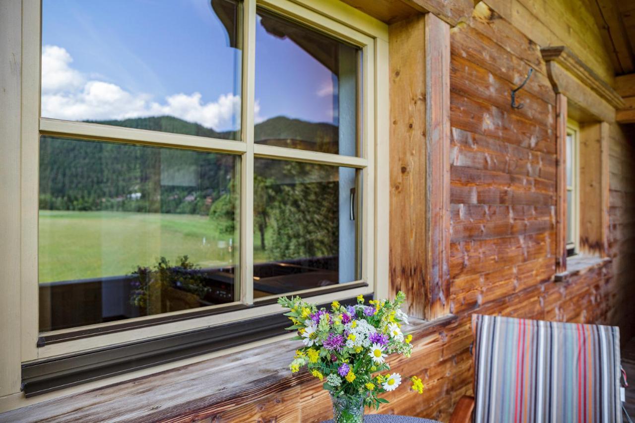 Landhaus Lindl - Ein ruhiges Platzl zum Wohlfühlen Leutasch Exterior foto