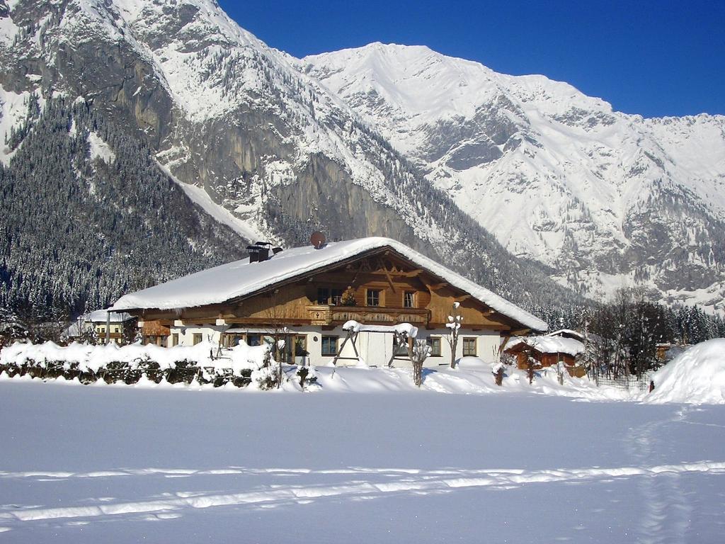 Landhaus Lindl - Ein ruhiges Platzl zum Wohlfühlen Leutasch Exterior foto